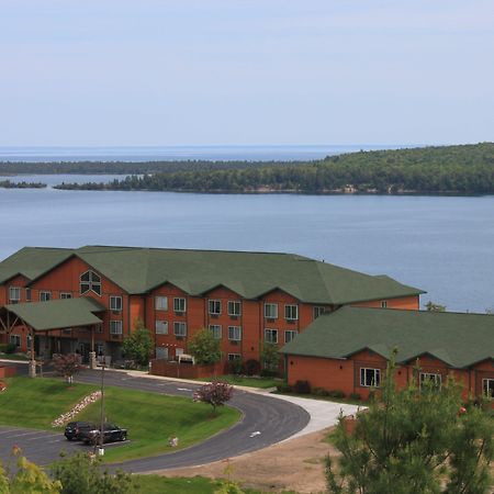 Holiday Inn Express Munising-Lakeview, An Ihg Hotel Экстерьер фото