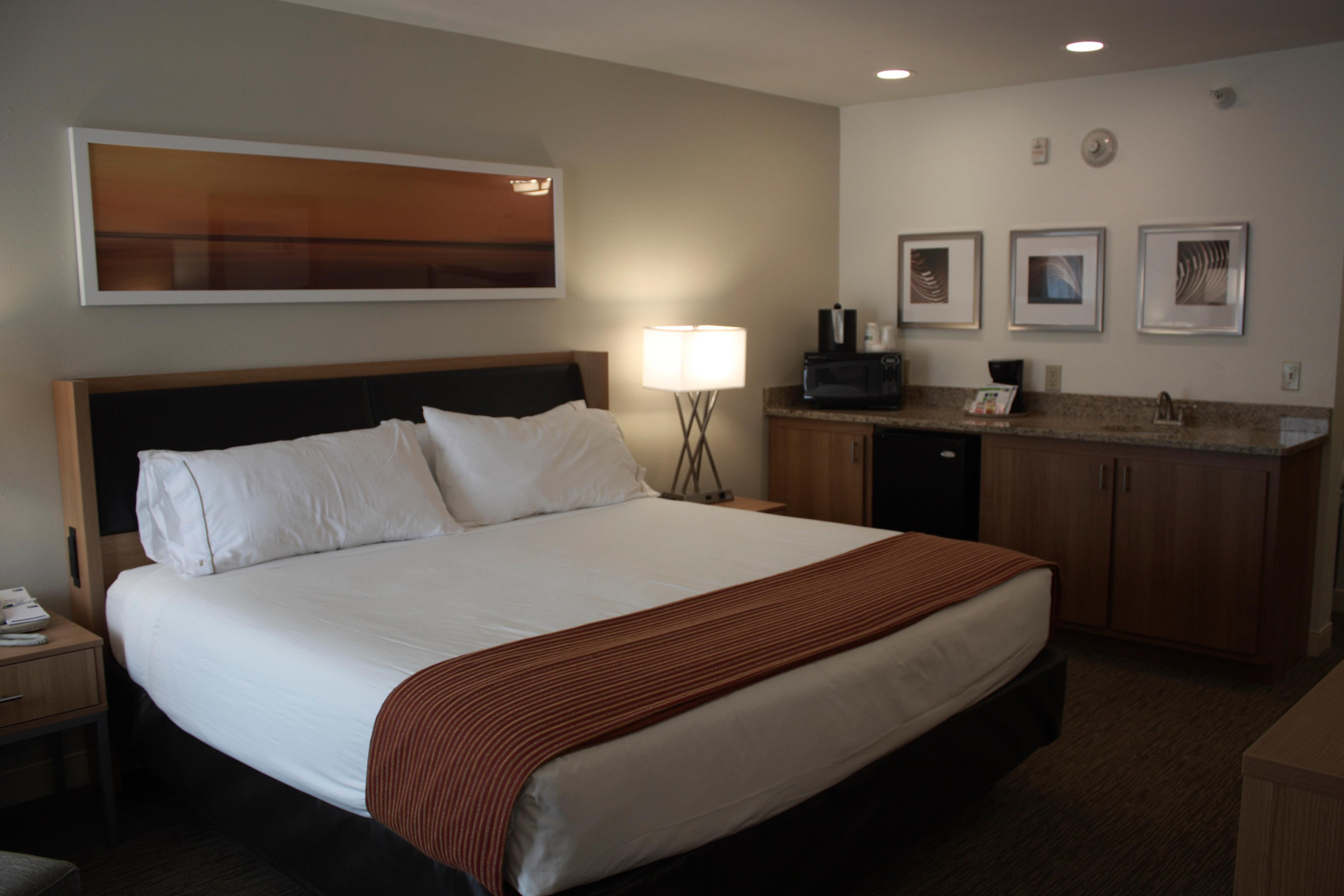 Holiday Inn Express Munising-Lakeview, An Ihg Hotel Экстерьер фото